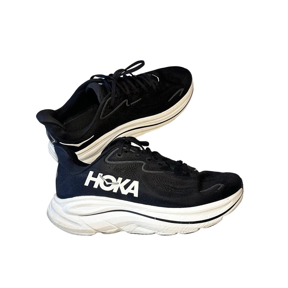 HOKA Clifton 10 Men’s Size 11 D Black White Running Shoes Road Athletic Sneakers